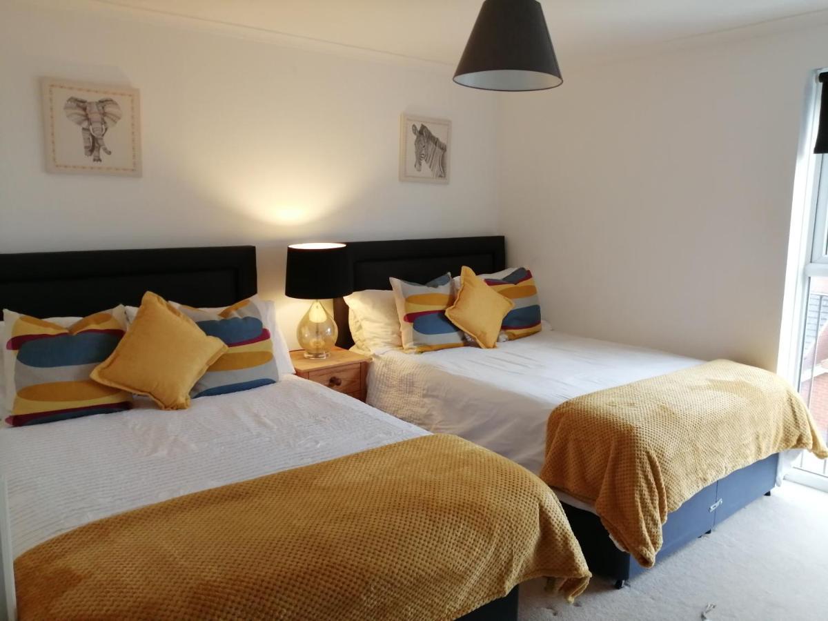 Spacious Townhouse With Sea Views Near Cardiff Barry Exterior photo